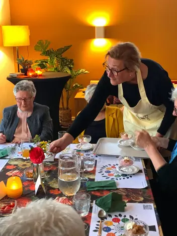 Samen eten Bakkeveen